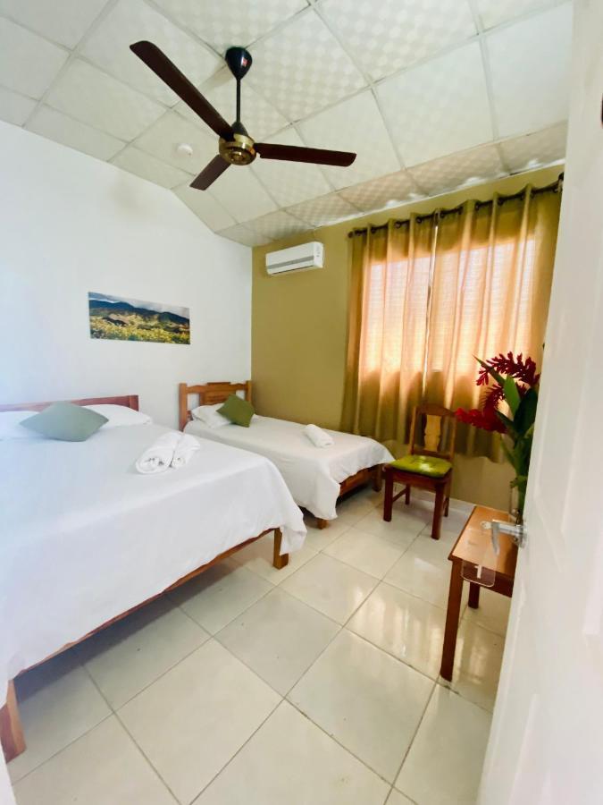 Hotel Ana Mary Santiago Ngoại thất bức ảnh